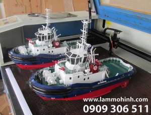 Tug boat model