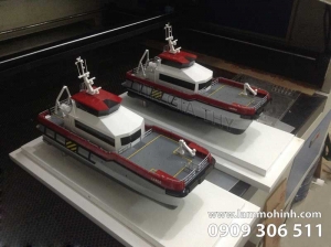 Largo catamaran model